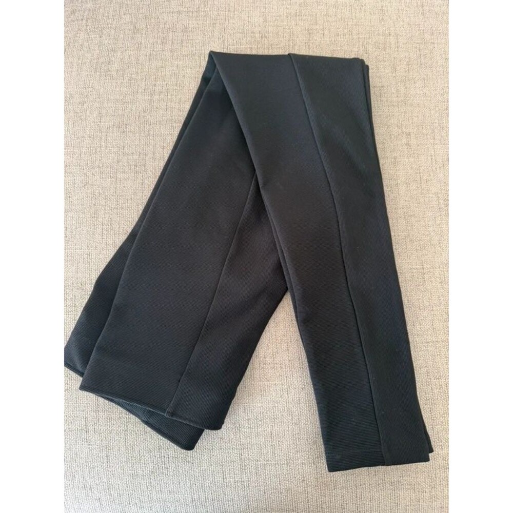 H&M basic girl’s black skinny ponte pants